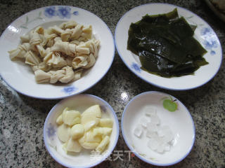 海带烧千张结的做法步骤：1