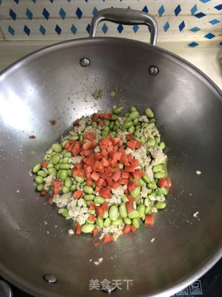 青豆肉丁的做法步骤：3