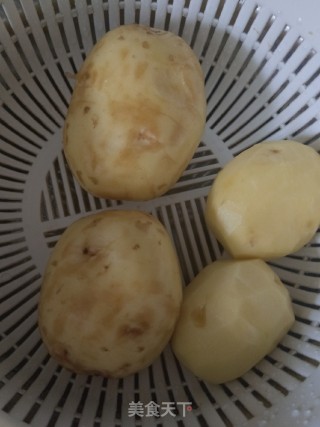 香煎韩式土豆饼的做法步骤：1