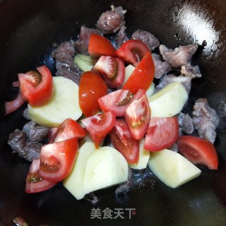 番茄土豆炖牛腩的做法步骤：5