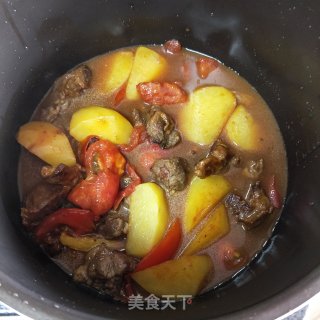 番茄土豆炖牛腩的做法步骤：7
