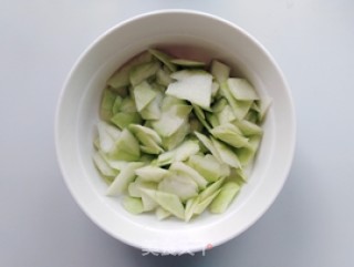 糖醋西瓜皮的做法步骤：3