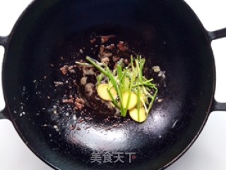 梭子蟹烧毛豆的做法步骤：7