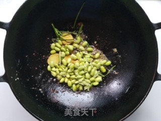 梭子蟹烧毛豆的做法步骤：8