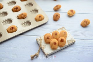草莓夹心玛德琳蛋糕（玉米油版）的做法步骤：14