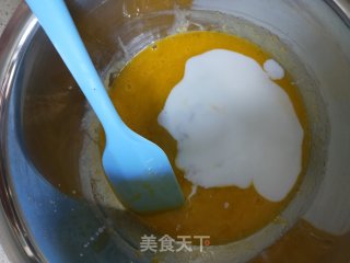 戚风烤蛋糕的做法步骤：3