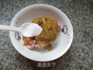 榨菜丝肉末蒸冬瓜的做法步骤：3