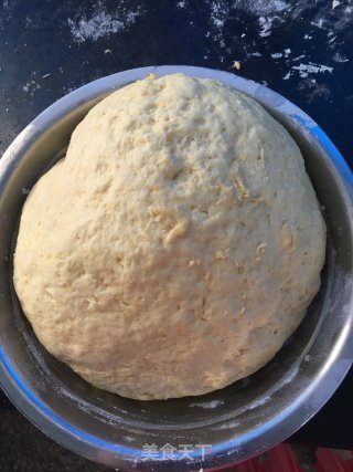 南瓜刀切与南瓜花瓣馒头的做法步骤：4
