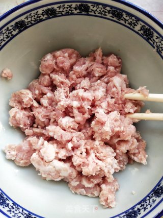 猪肉鲜菇水饺的做法步骤：5