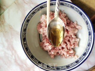 猪肉鲜菇水饺的做法步骤：7