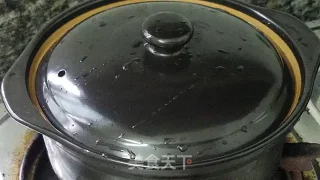 蒜香鸭肉煲的做法步骤：6