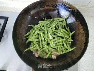 豆角炒肉丝的做法步骤：6