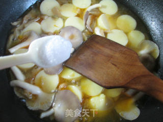 榨菜丝秀珍菇煮樱玉豆腐的做法步骤：6