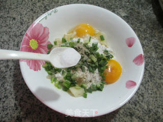 香葱莲藕煎饼的做法步骤：6