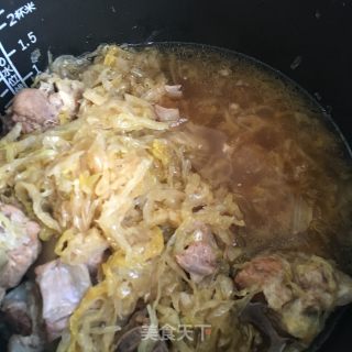 排骨炖酸菜的做法步骤：28