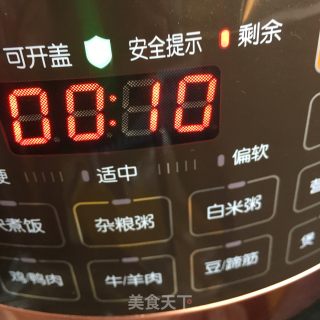 排骨炖酸菜的做法步骤：30