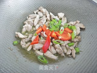 肉炒杏鲍菇海带丝的做法步骤：7