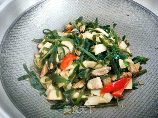 肉炒杏鲍菇海带丝的做法步骤：10