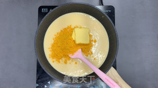 不用烤箱就可以做的月饼，咸蛋黄奶黄冰皮月饼的做法步骤：9