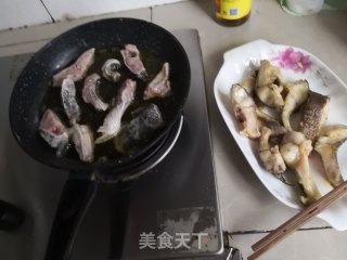 红烧乌鱼的做法步骤：3