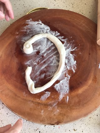 手抓饼皮的做法步骤：4
