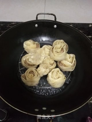 不成功的蒸饺的做法步骤：3