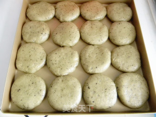 无水黑芝麻鸡蛋饼的做法步骤：11