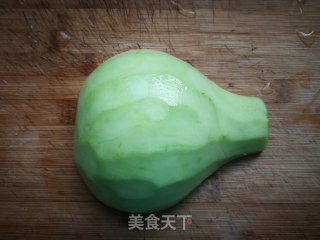 清炒葫芦片的做法步骤：1