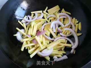 南瓜炒牛肉的做法步骤：4
