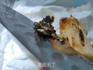 黄油煎松茸的做法步骤：1