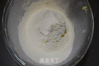 花生酥的做法步骤：2