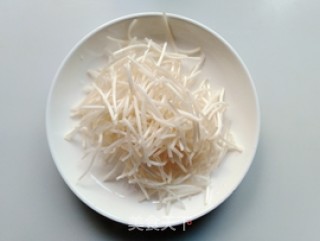 辣味鸡丁拌冷面的做法步骤：8