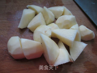 黄豆土豆排骨汤的做法步骤：3