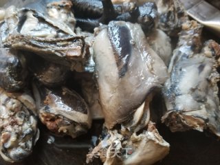 雪耳乌鸡汤的做法步骤：5