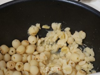 莲蓉广式月饼（含转化糖浆、莲蓉馅做法）的做法步骤：12