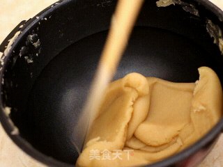 莲蓉广式月饼（含转化糖浆、莲蓉馅做法）的做法步骤：18