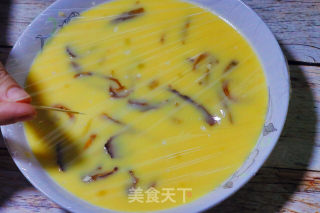 鸡蛋羹~瑶柱姬松茸蒸蛋的做法步骤：6