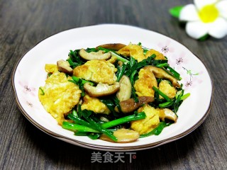 韭菜香菇炒蛋的做法步骤：10