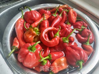 蒜蓉剁椒的做法步骤：1