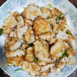 煎草鱼饼（破壁机版）的做法步骤：6