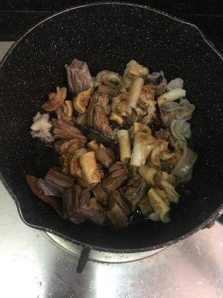 番茄牛腩的做法步骤：5