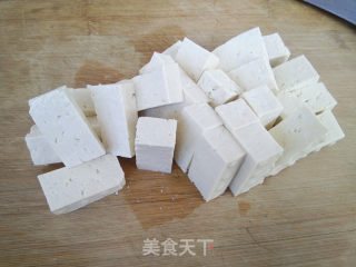 榨菜烧豆腐的做法步骤：2