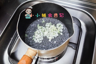 10个月以上花菜肉松麦片的做法步骤：2