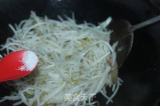 #榨菜#榨菜炒豆芽的做法步骤：5