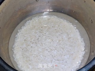 松茸饭的做法步骤：1