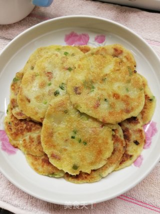 蕃薯香葱煎饼的做法步骤：5