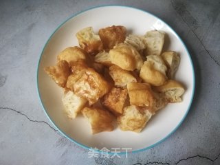 丝瓜烩油馍头的做法步骤：2
