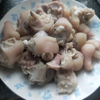 黄酒炖猪蹄的做法步骤：4
