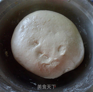 焖子油渣锅贴的做法步骤：8