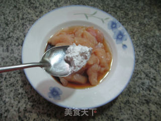 鸡胸肉炒芹菜的做法步骤：6